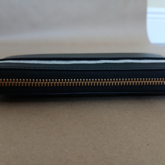 Kate Spade Neda Grove Street Black Zippered Wallet NWT - Picture 8 of 11